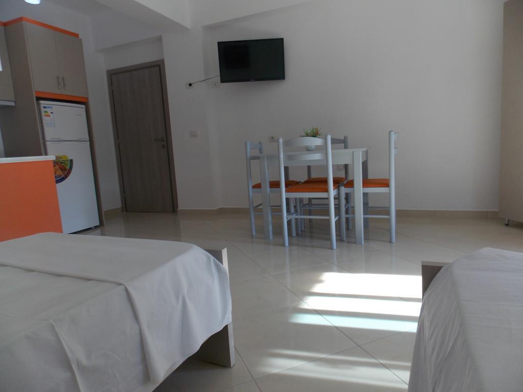 Guest House Vila Bega Sarandë Exteriör bild