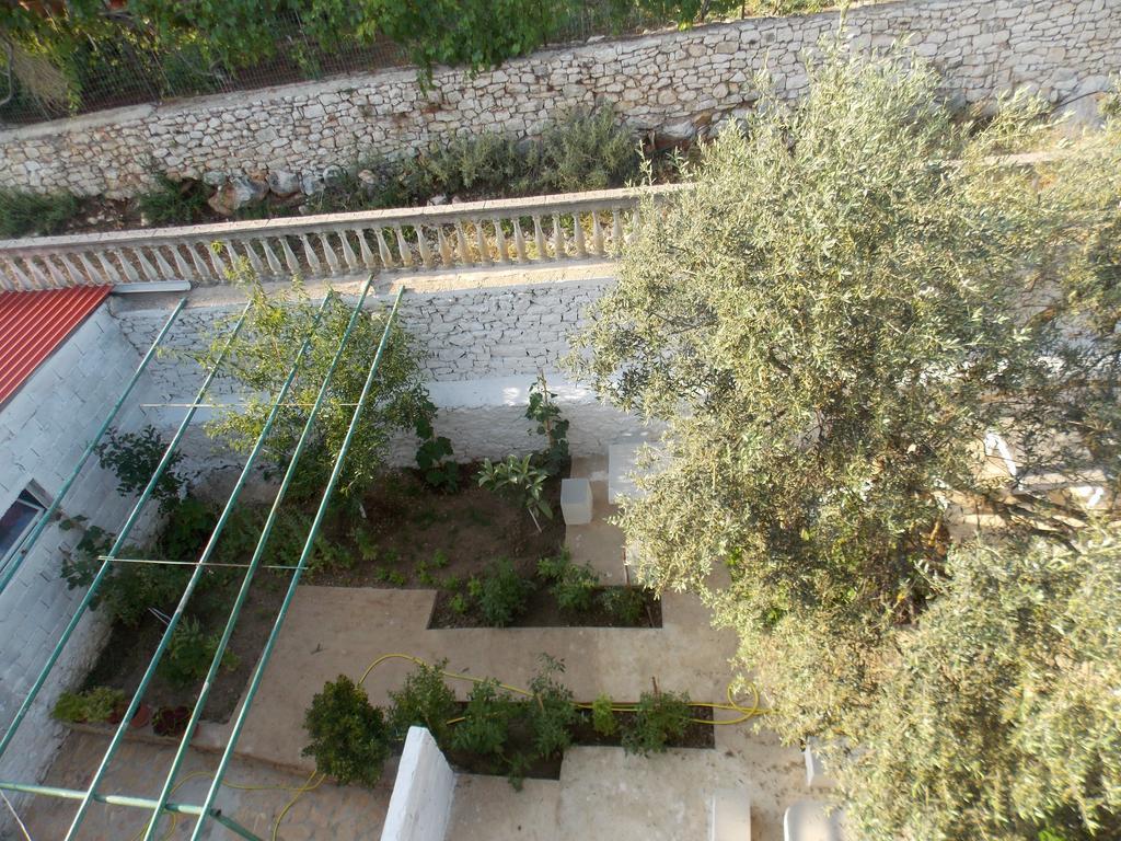 Guest House Vila Bega Sarandë Exteriör bild