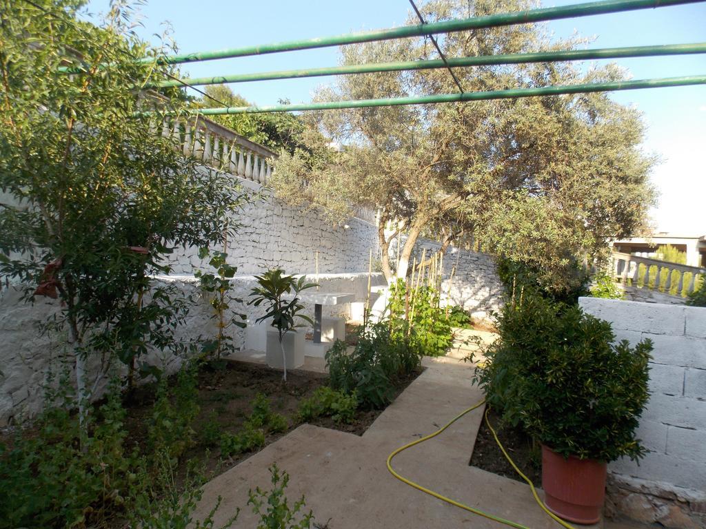 Guest House Vila Bega Sarandë Exteriör bild