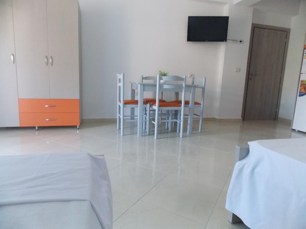 Guest House Vila Bega Sarandë Exteriör bild
