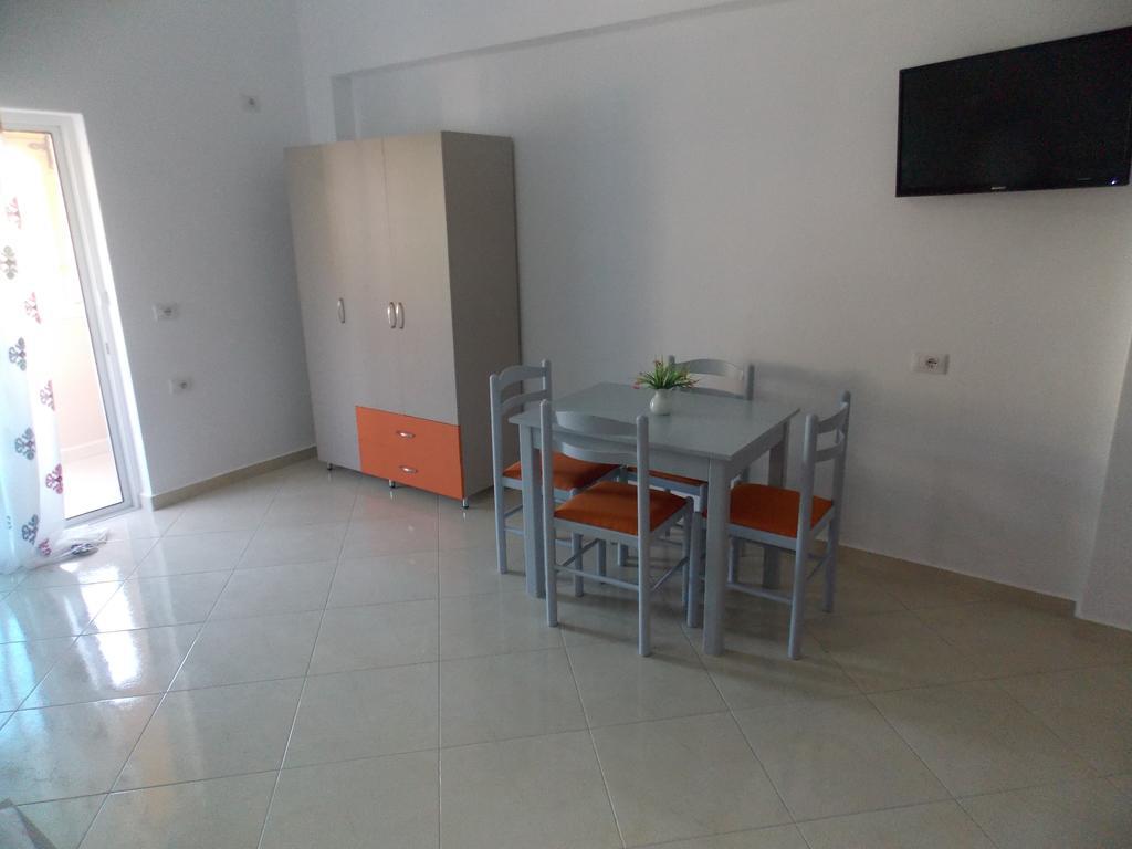 Guest House Vila Bega Sarandë Exteriör bild