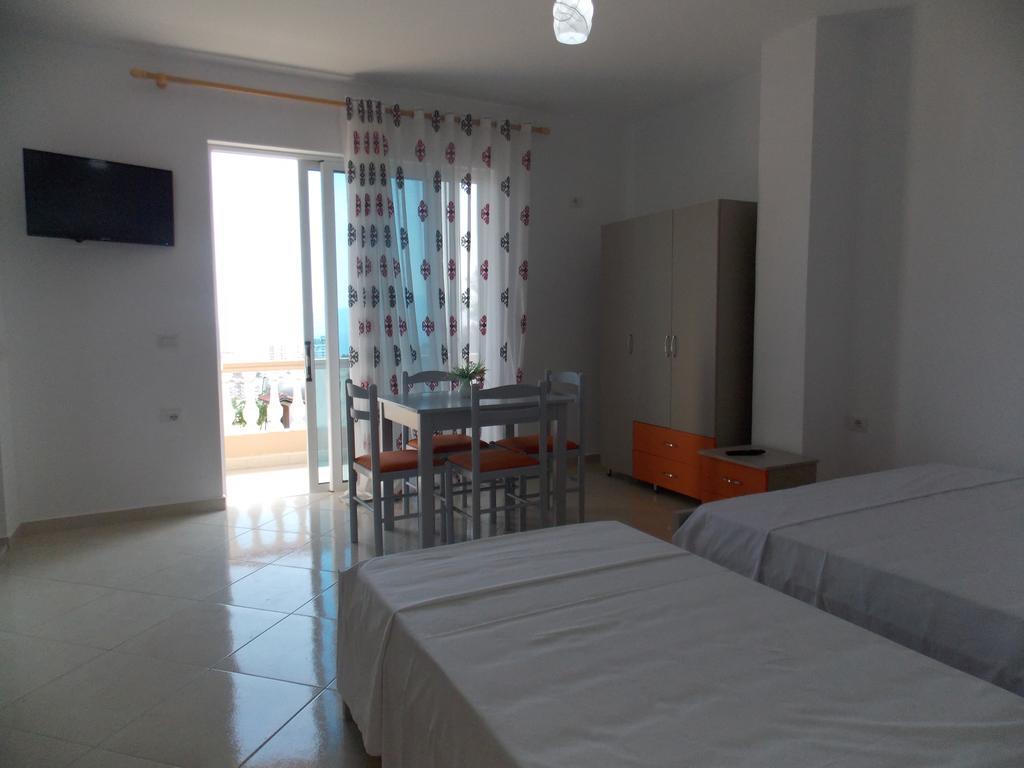 Guest House Vila Bega Sarandë Exteriör bild