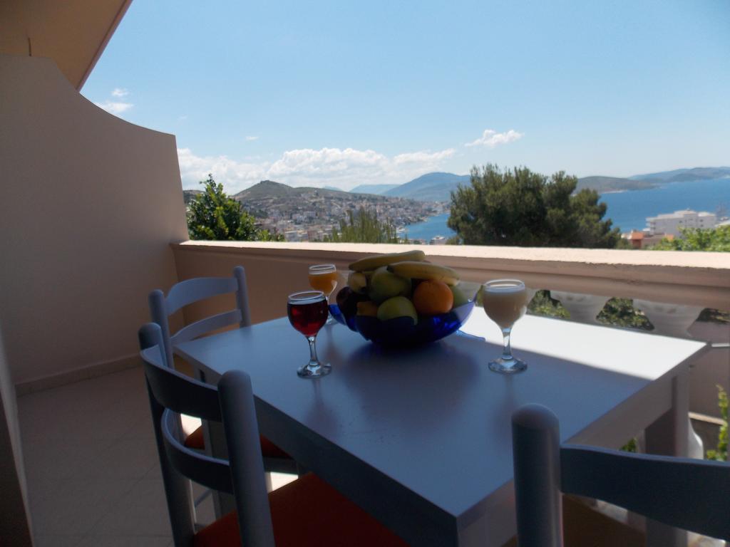 Guest House Vila Bega Sarandë Exteriör bild