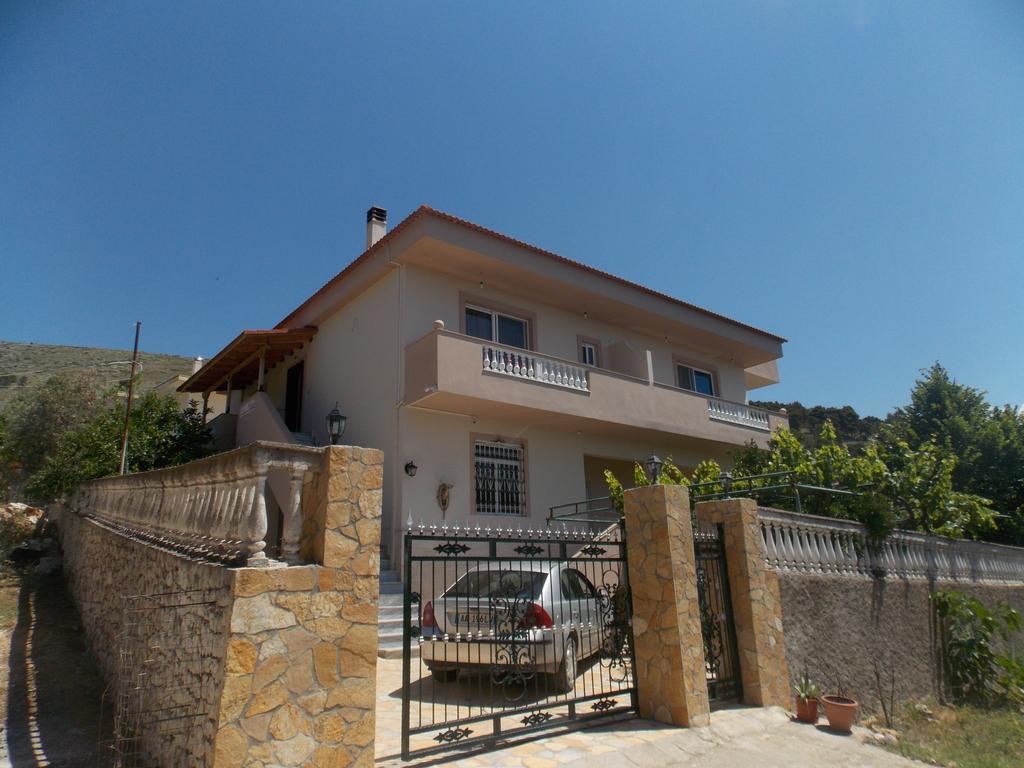 Guest House Vila Bega Sarandë Exteriör bild